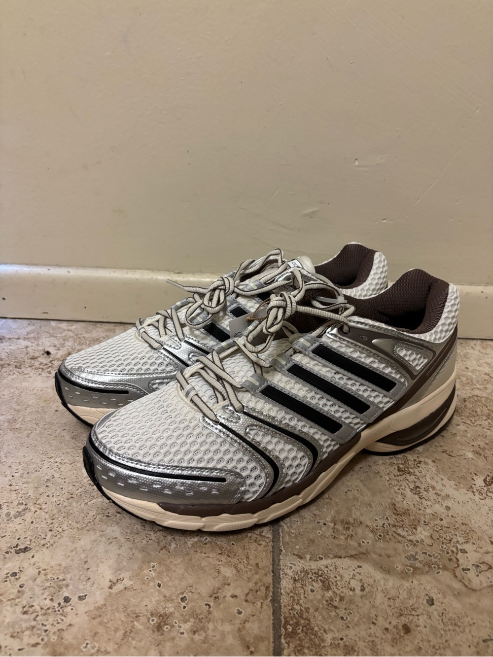 adidas Adistar Control 5 'White Black Brown Mens Size 13 KI6153 Sneaker Shoes